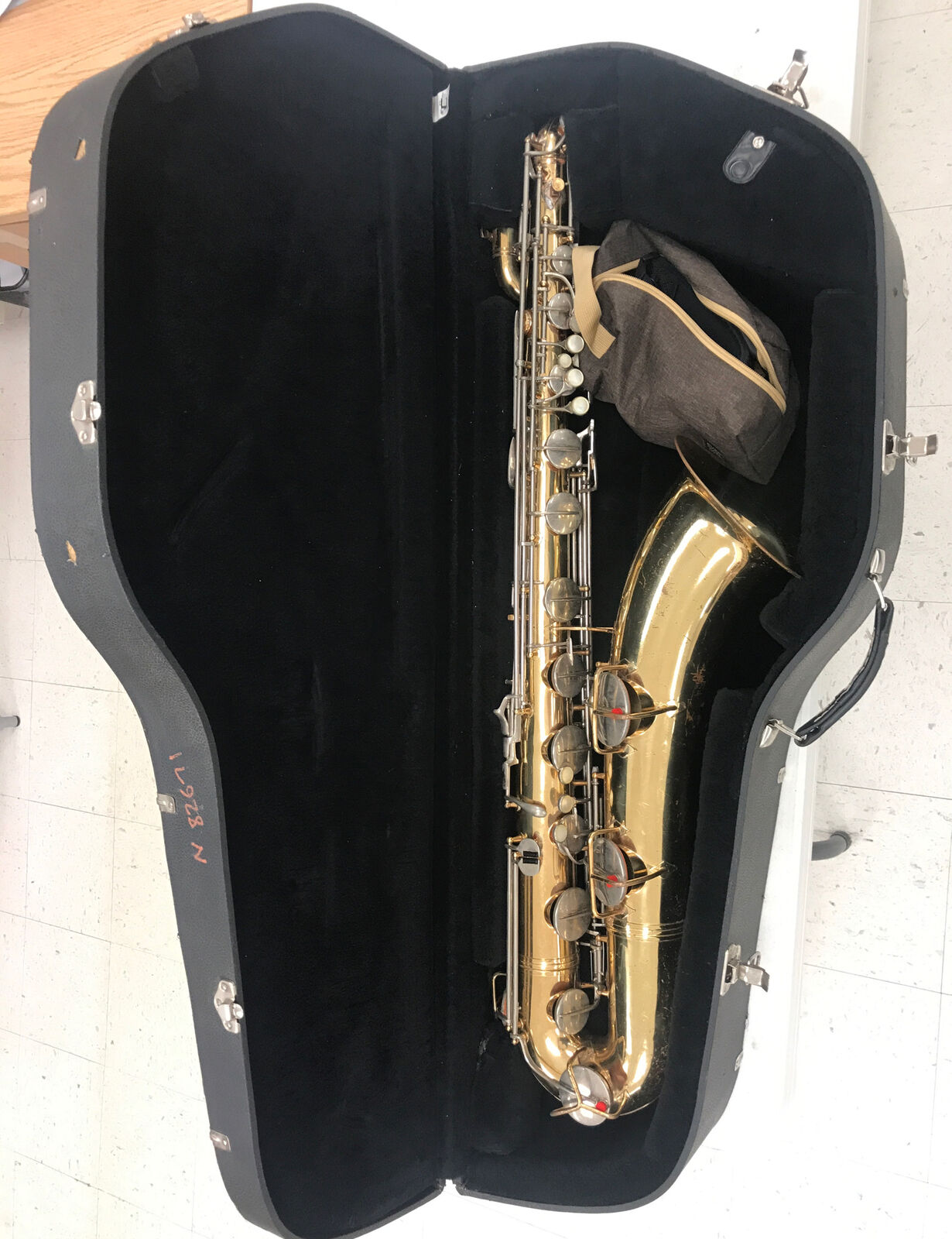 Conn 12M Mexico Baritone Saxophone Ser#N82671 Body Brace Big Sounding Horn